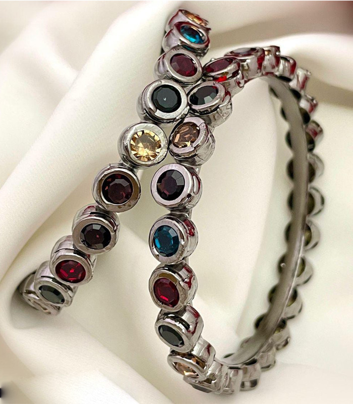 product10 MULTI STONE BANGLE SINGLE PIECE - Image 1
