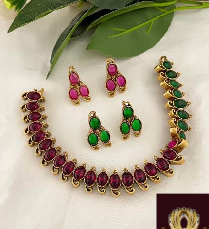 REVERSIBLE NECKPIECE - MANGO DESIGN