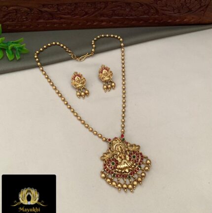 SIMPLE BALL CHAIN WITH DEVI PENDENT