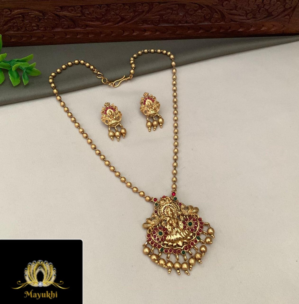 IMG-20240717-WA0047 SIMPLE BALL IDOL CHAIN - Image 1