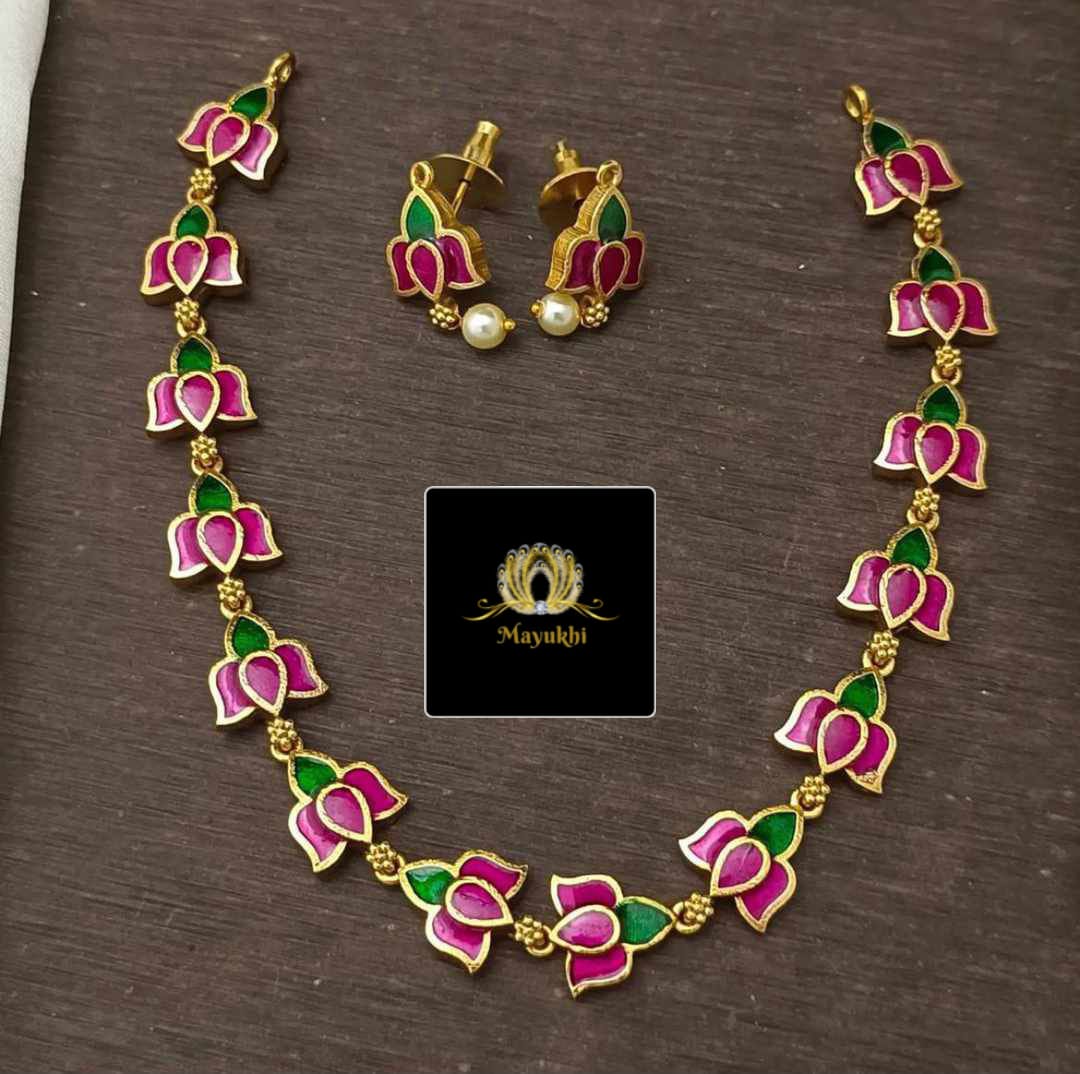 IMG-20240717-WA0051 PREMIUM LOTUS NECKLACE - Image 1