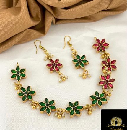 REVERSIBLE FLORAL NECKLACE RUBY & GREEN STONES