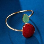 ADJUSTABLE BANGLE/KADA WITH MONALISA STONE
