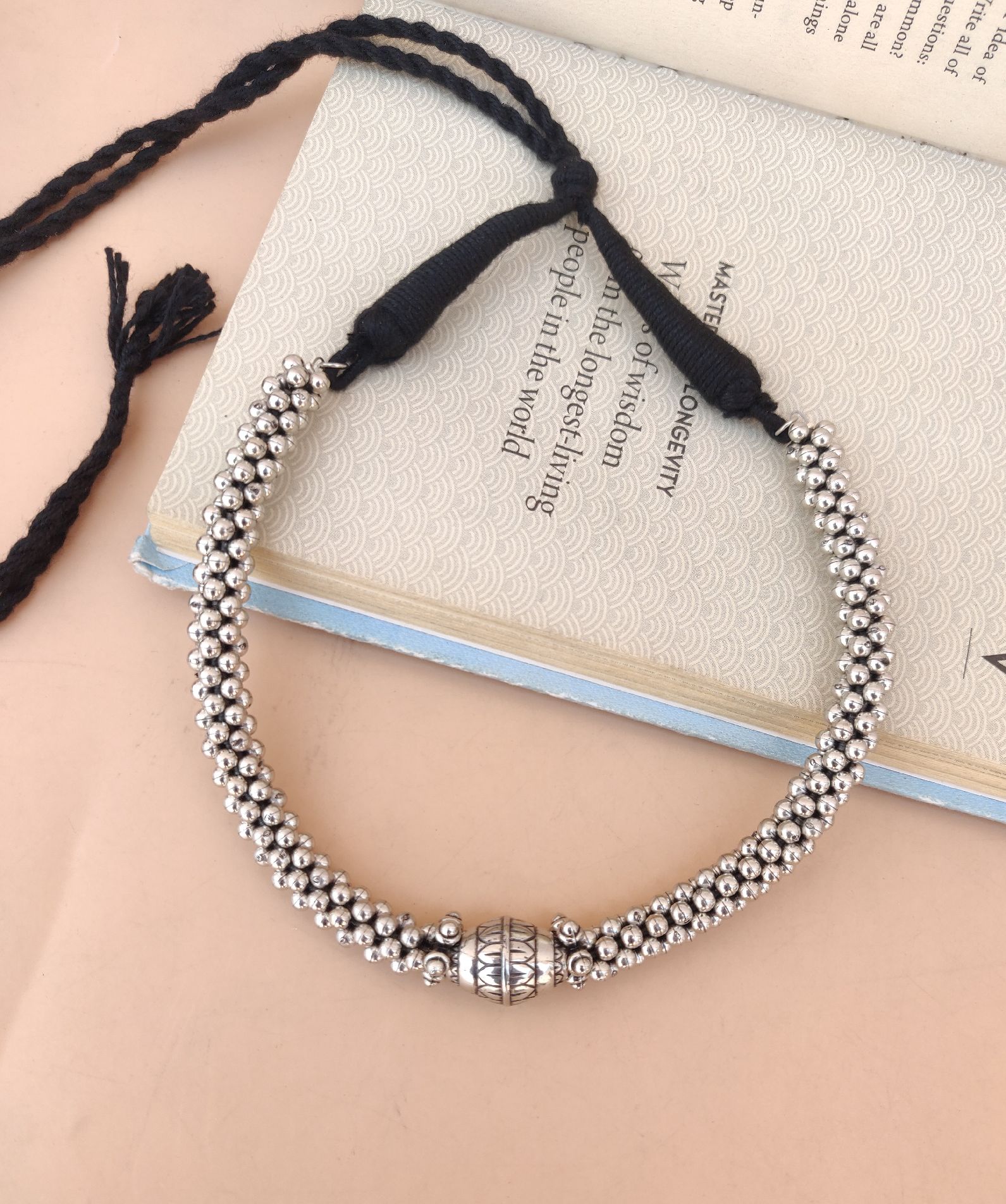 -NVSxPLna1xHvB5GGNNU GERMAN SILVER GUNGUROO CHOKER - Image 1