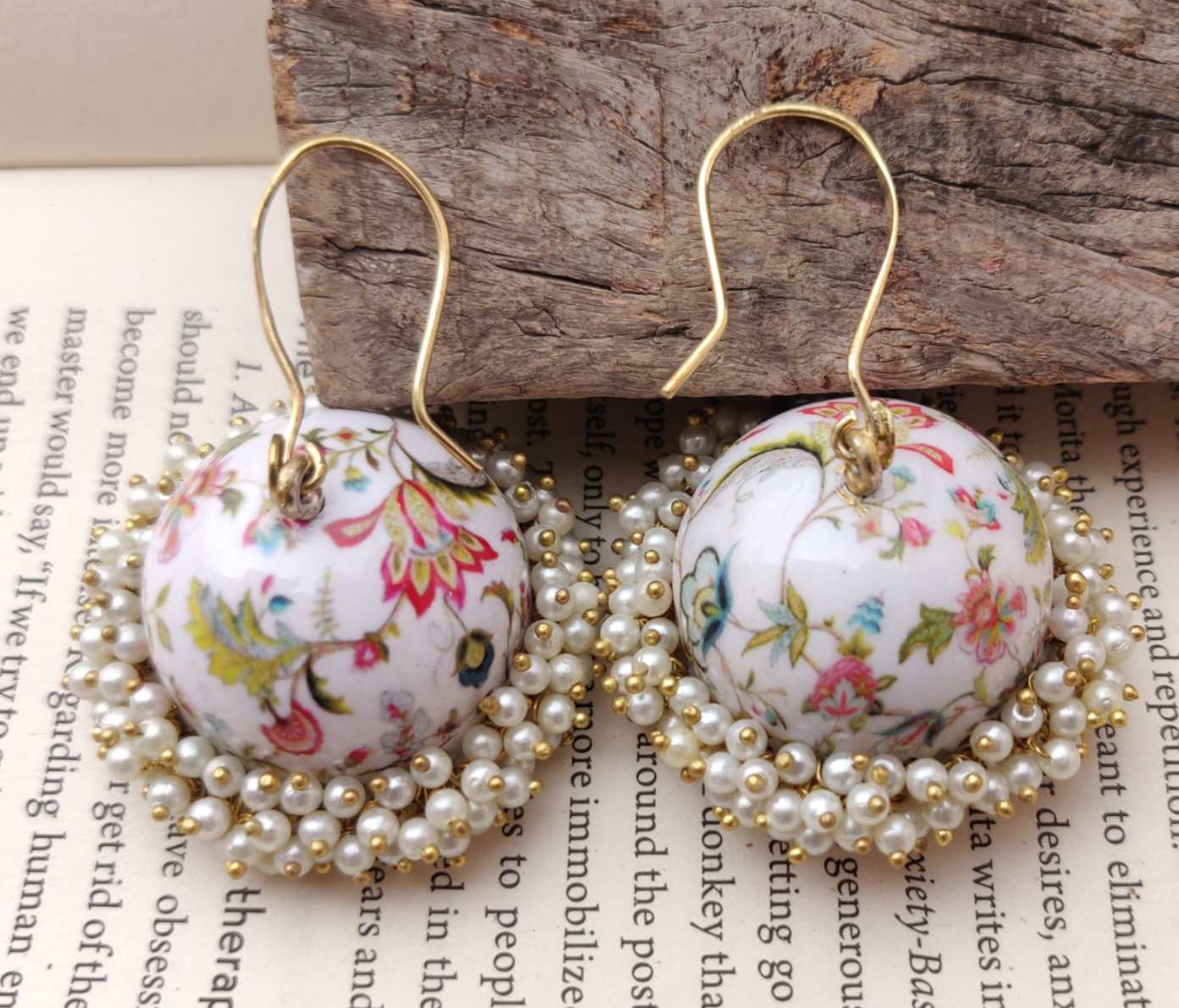 -NaaRSvme59V7bjcRmwm (1) MEENAKARI JUMKA -FLORAL DESIGN -HANDPAINTED WHITE - Image 1