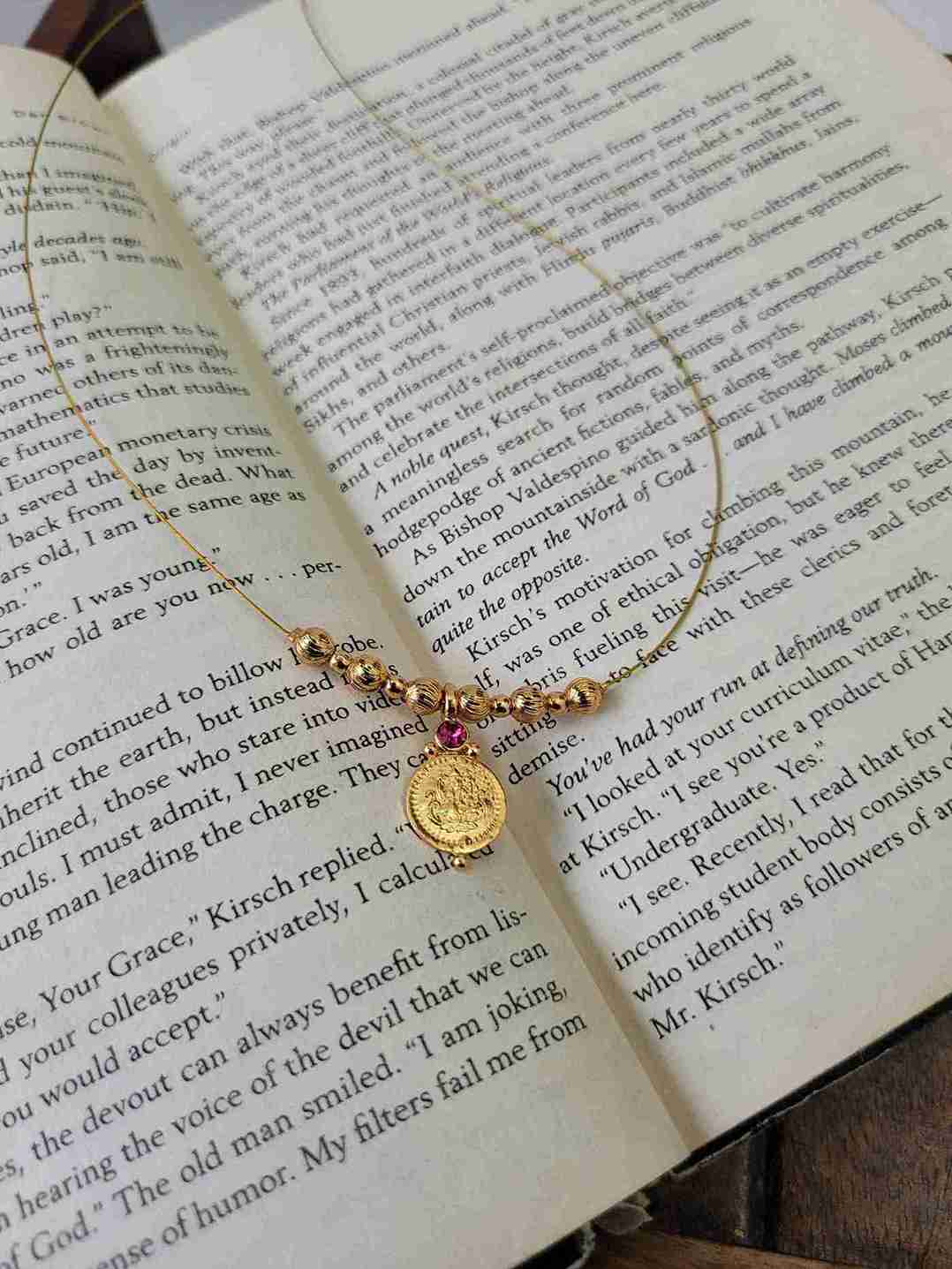 20241111_173323_11zon INVISIBLE NECKPIECES - TONE -GOLD -DEVI COIN - Image 1