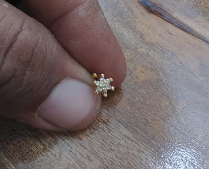 DAFFODILS BY MAYUKHI (SMALL)