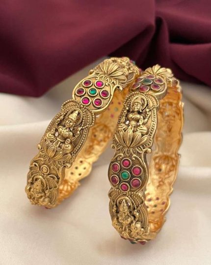 DAIVIK KEMP BANGLES