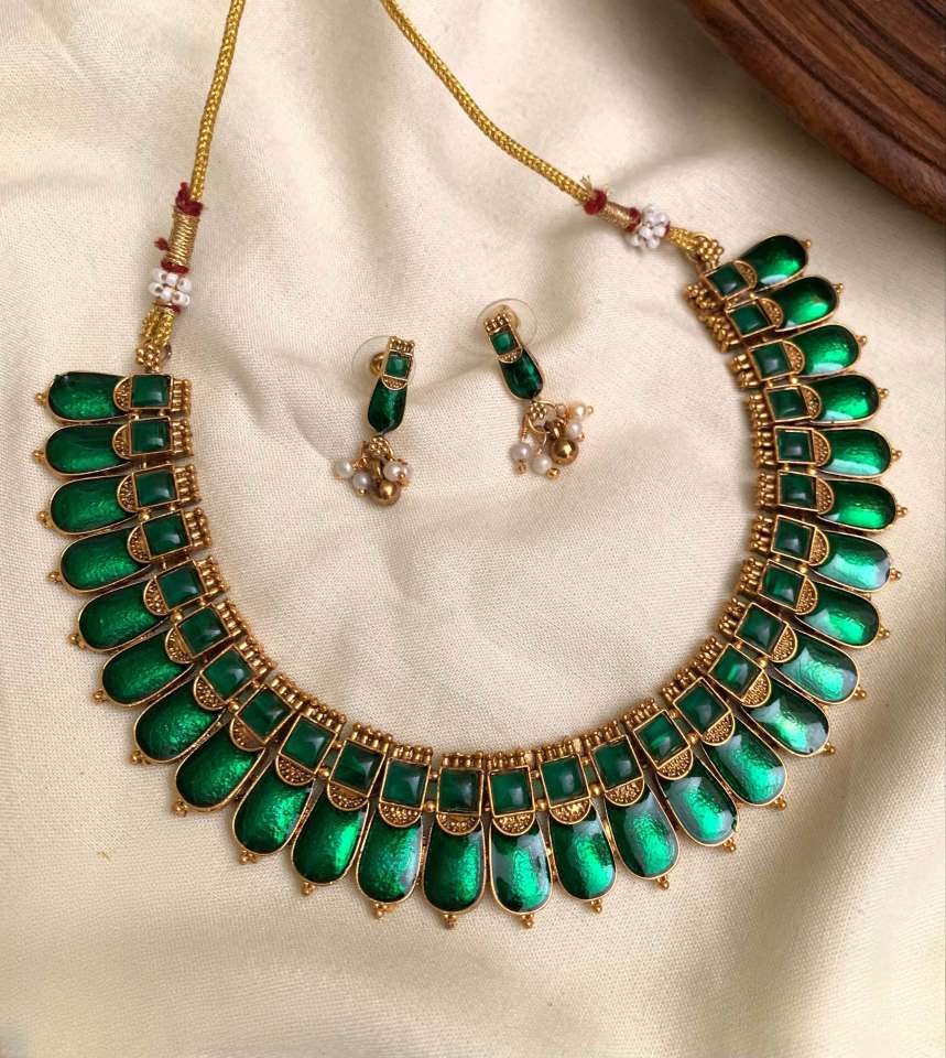 Compress_20250630_215657_7183 NAGAPADAM ENAMEL NECKPIECE - GREEN - Image 1