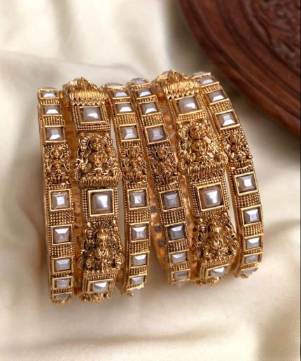 DWADESHI BANGLE SET -(3 PIECES)