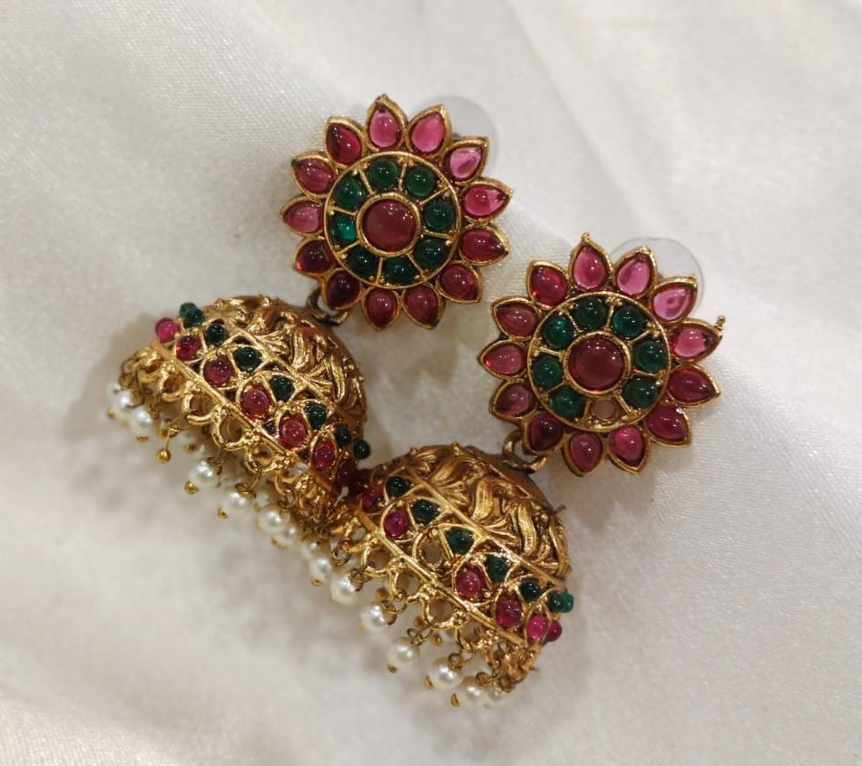 IMG-20250530-WA0243 PREMIUM ANTIQUE FLORAL MULTI STONE JUMKA - Image 1