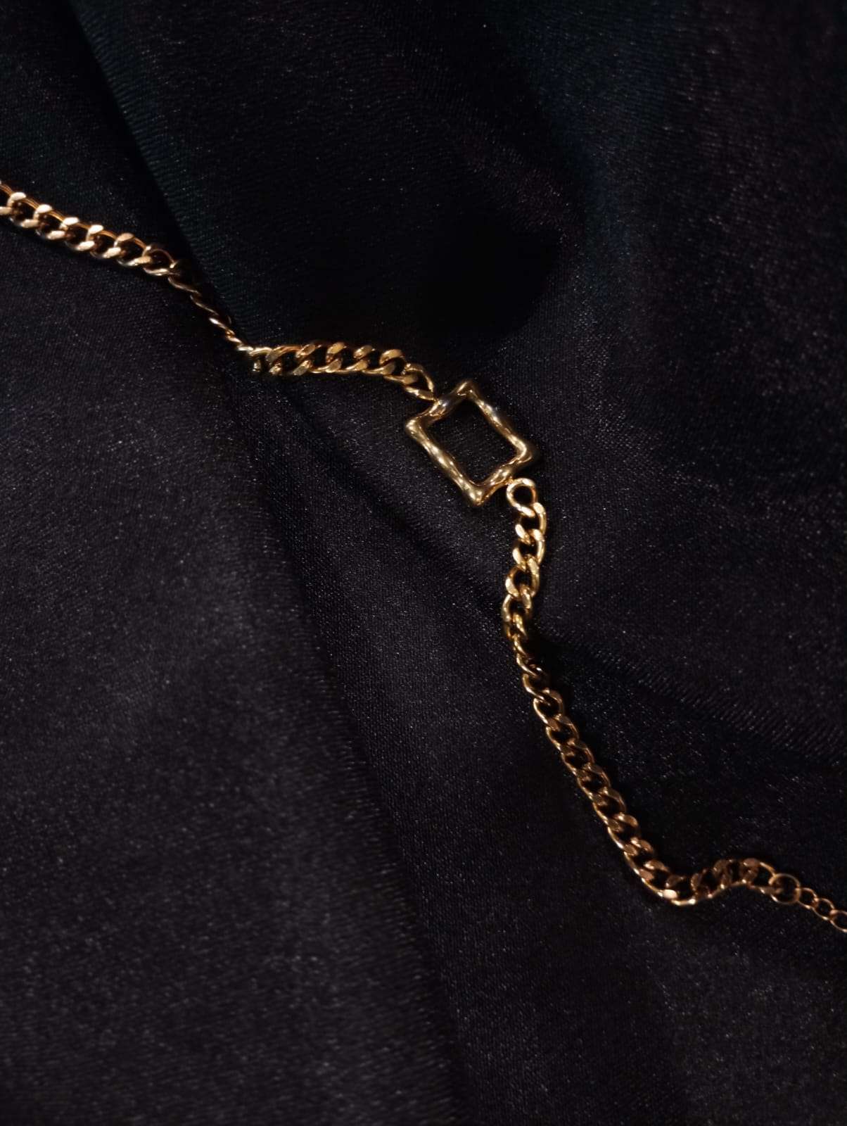 Compress_20250721_165801_1640 RAIL DESIGN - BRACELET/HAND CHAIN - Image 1