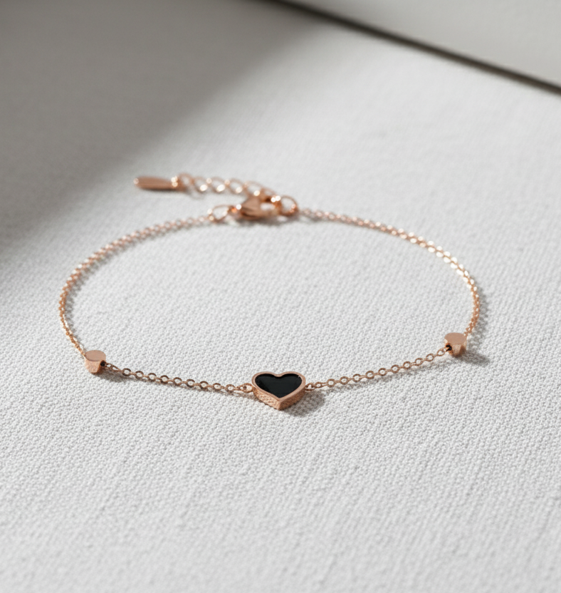 1758595181399 ANTI TARNISH BLACK HEART BRACELET - Image 1