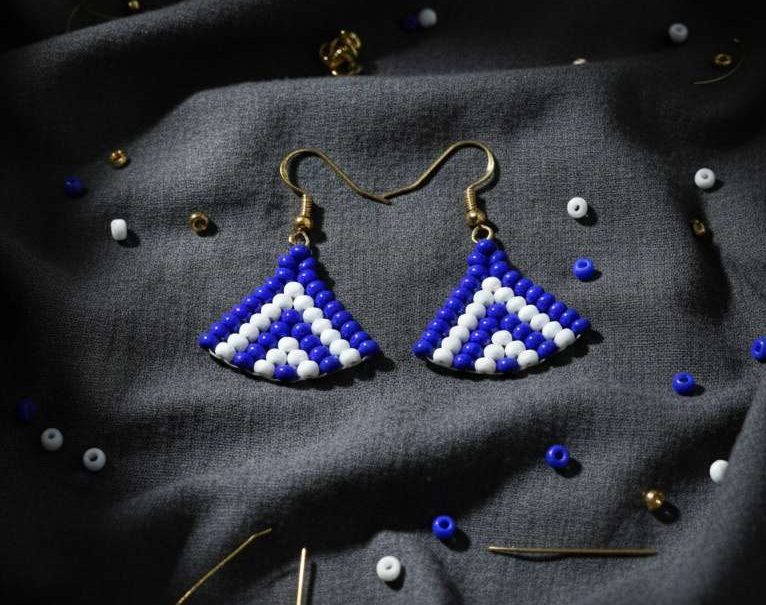 Compress_20251014_154149_9054 BEEDED EARRINGS -BLUE WHITE - Image 1