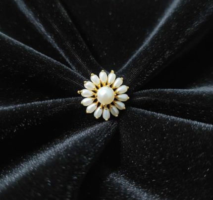 FLORAL PEARL NOSEPINS