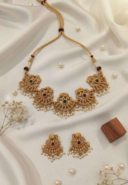 TUSKER ADORNED NECKLACE