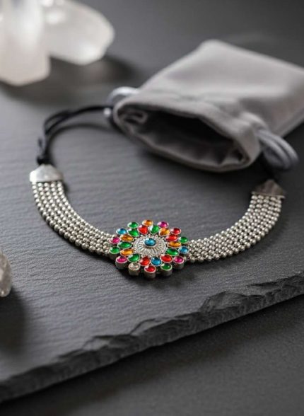 MULTI CHARMING FLORAL NECKLACE