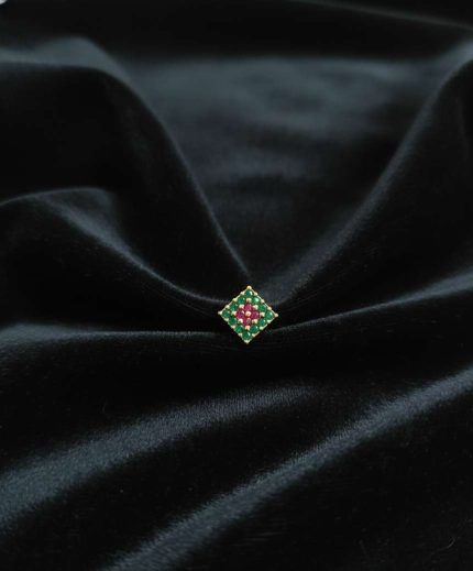 MAGNIFICIENT SQUARE - GREEN AND PINK