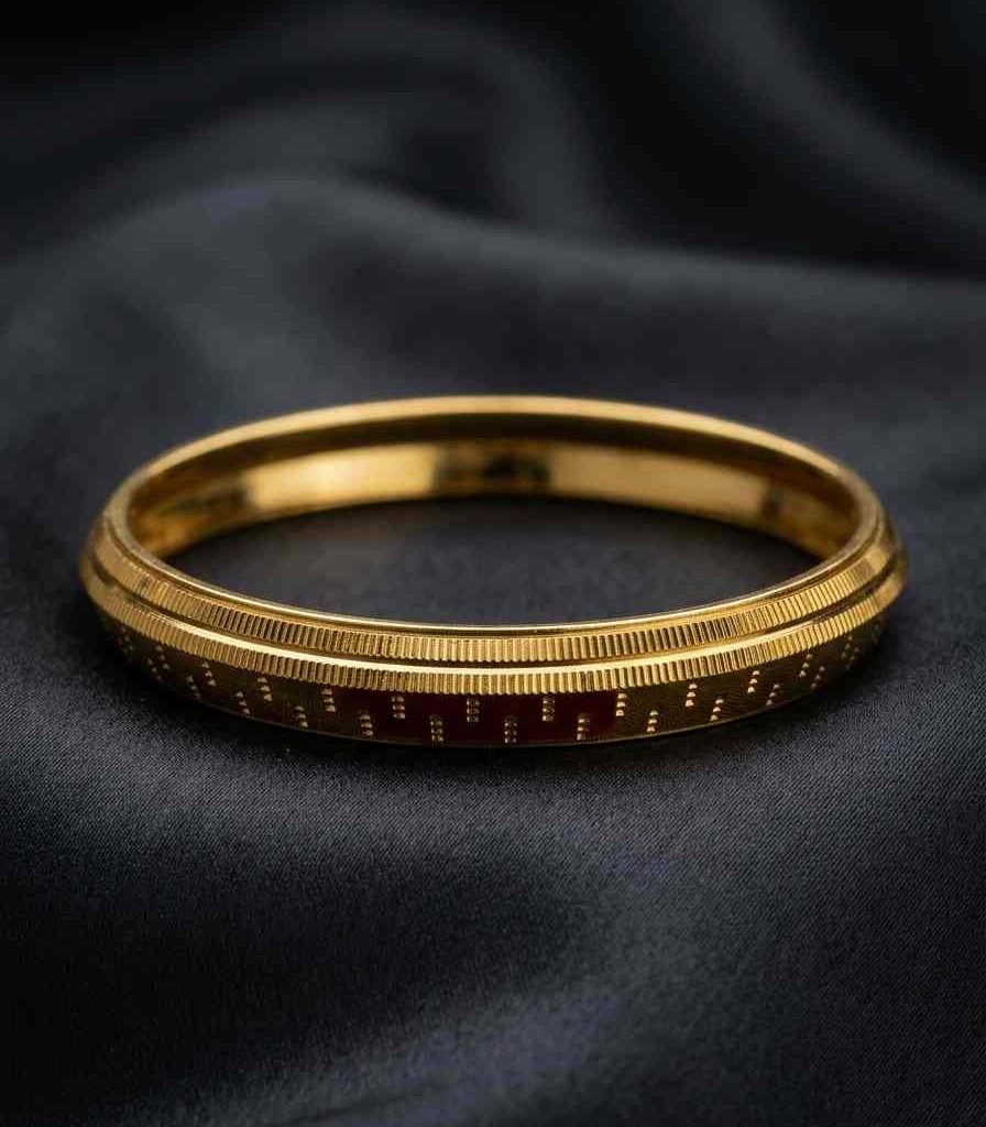 Compress_20260413_170517_7119 GOLDEN BANGLE - DESIGN 2 - Image 1
