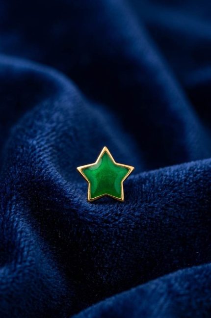 FANCY ITALIAN NOSEPINS - CUTE STAR GREEN