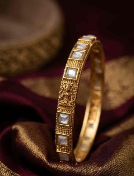 ANTIQUE DEVI BANGLE