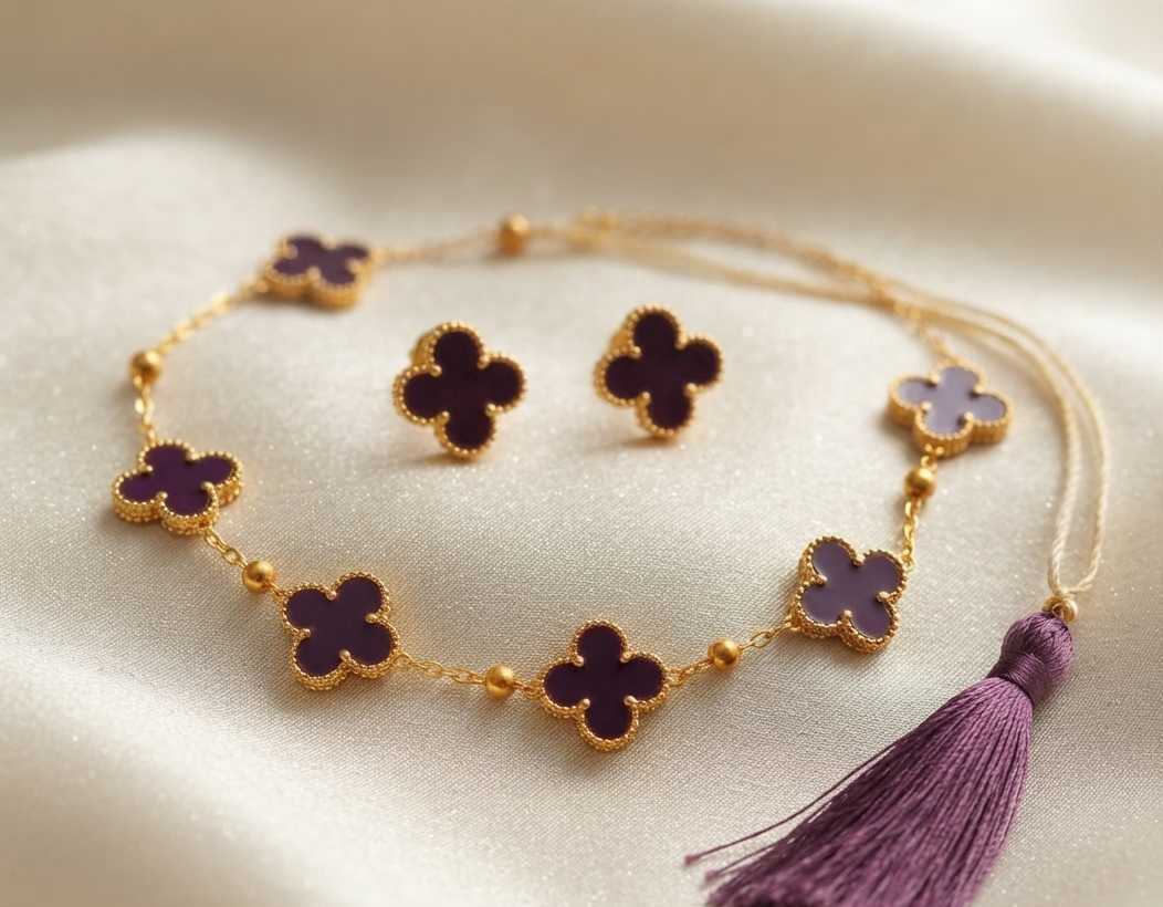 Compress_20260728_134208_8777 CLOVER MAROON NECKLACE - Image 1