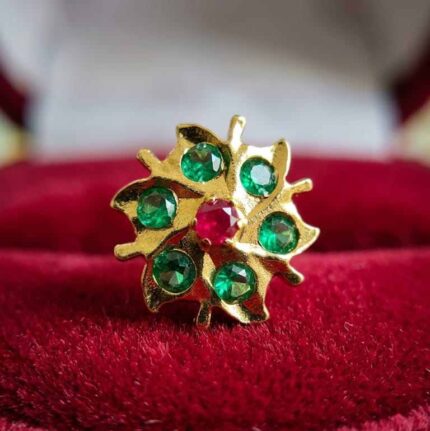 DESIGNER NOSEPINS - GREEN AND RUBY